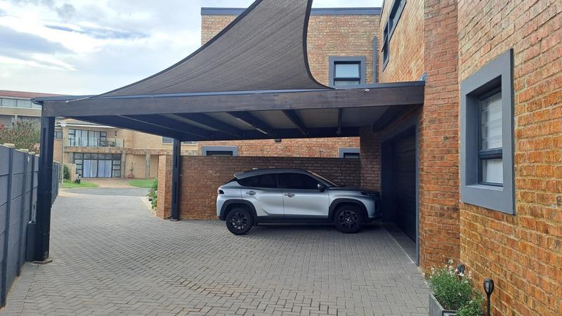 4 Bedroom Property for Sale in Jongensfontein Western Cape